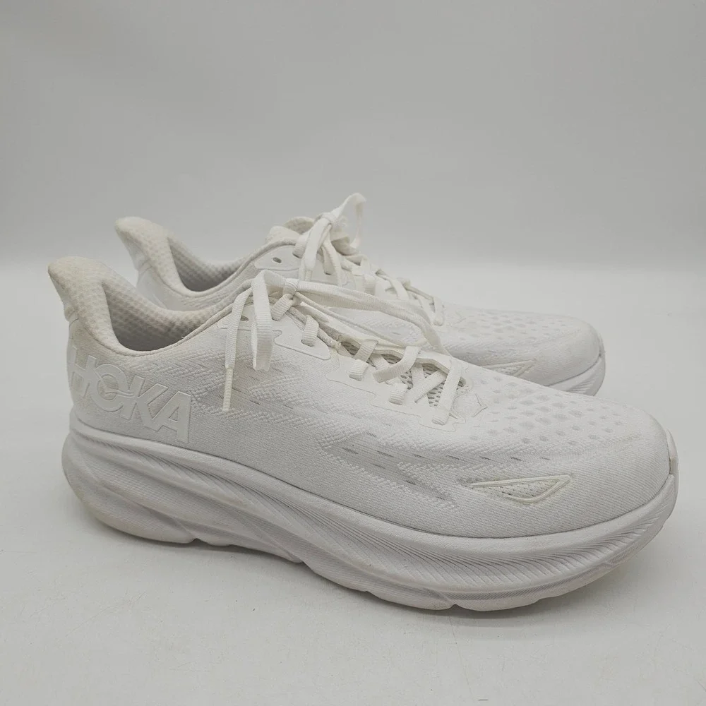 Hoka Clifton 9 Running Shoes Women's Size 11D White / White
